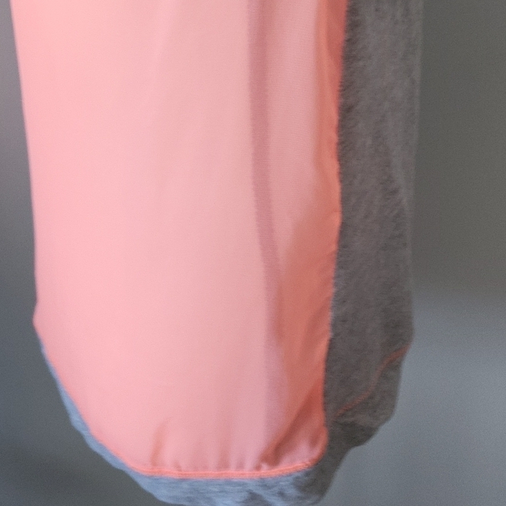 Maurices mixed material heather gray and hot coral colored sheer back tee - Picture 5 of 15